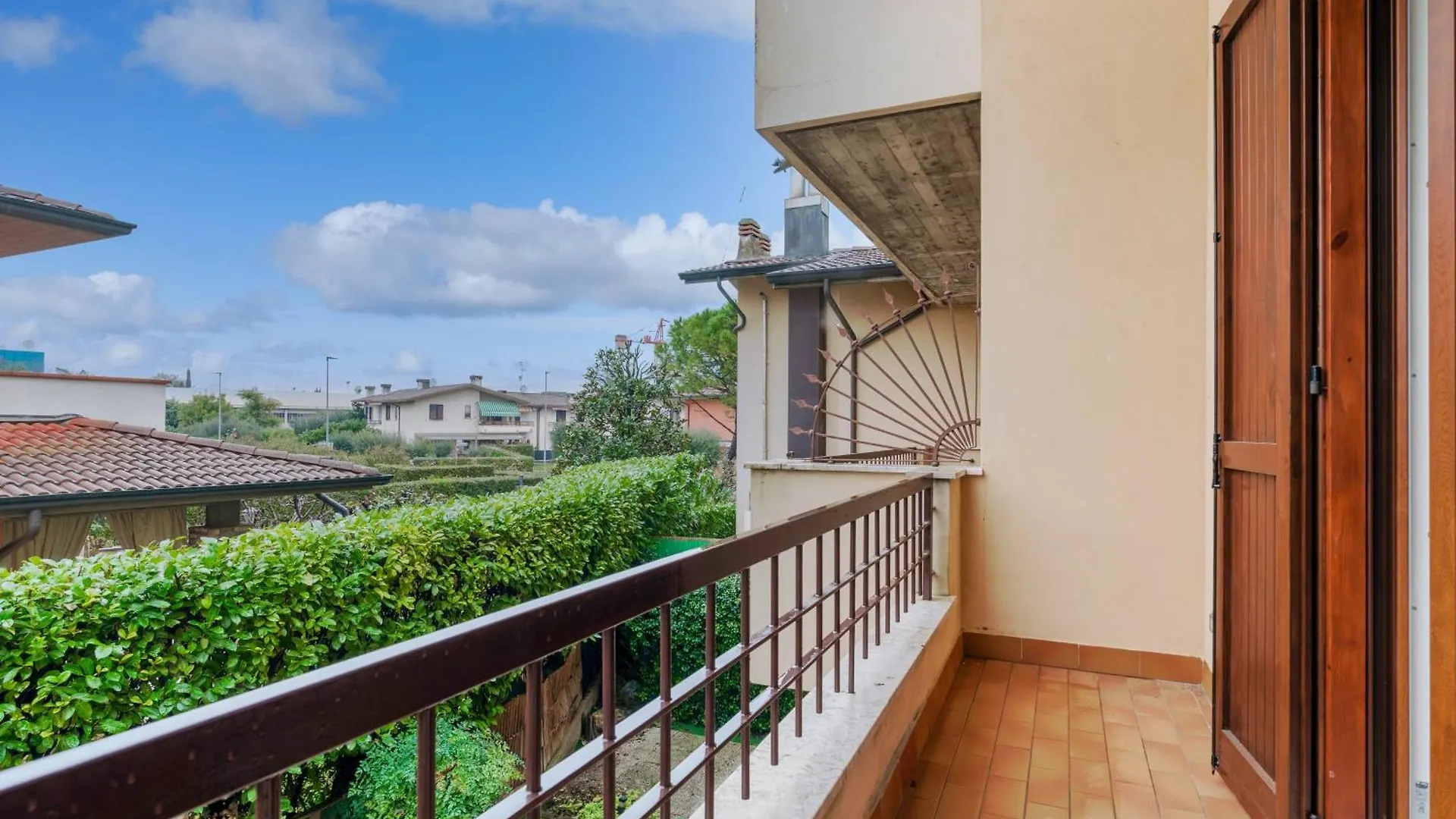 Apartamento Casa Attilia - Con Terrazza Wifi E Aria Condizionata Sirmione